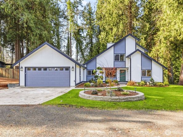 11785 Penny Place NE, Bainbridge Island WA 98110