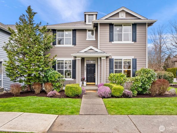 7301 Thompson Avenue SE, Snoqualmie WA 98065