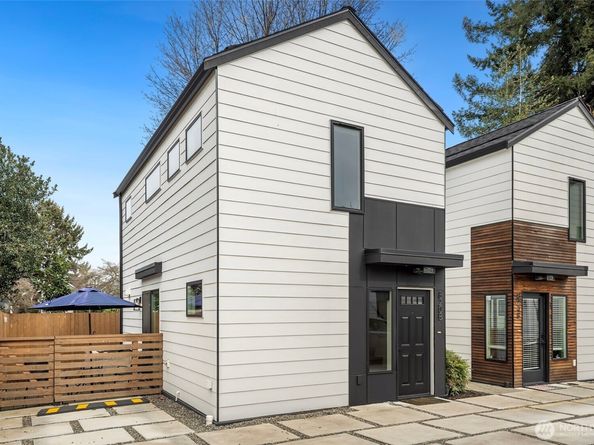 820 B S Rose Street, Seattle WA 98108