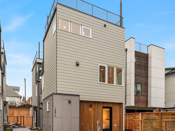 1457 22nd Avenue A, Seattle WA 98122