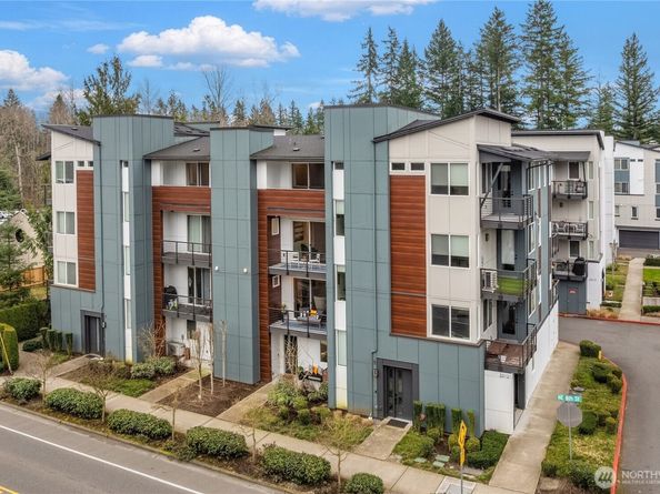 23121 NE 8th Street A4, Sammamish WA 98074