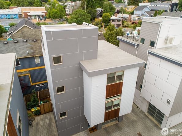 2441 NW 62nd Street, Seattle WA 98107