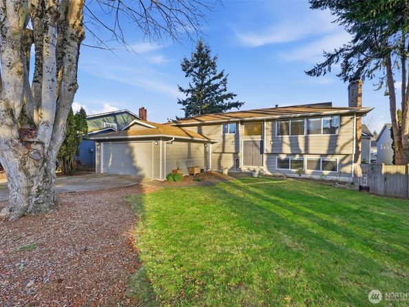 19234 121st Place SE, Kent WA 98031