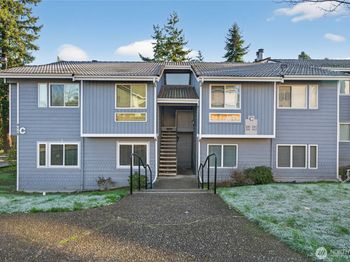 4118 212th Street SW