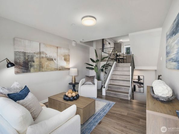 6249 8th Avenue NW, Seattle WA 98107