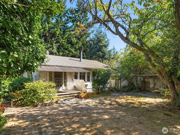 5202 35th Avenue SW, Seattle WA 98126