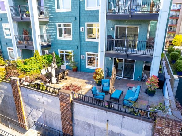 5615 24th Avenue NW 24, Seattle WA 98107