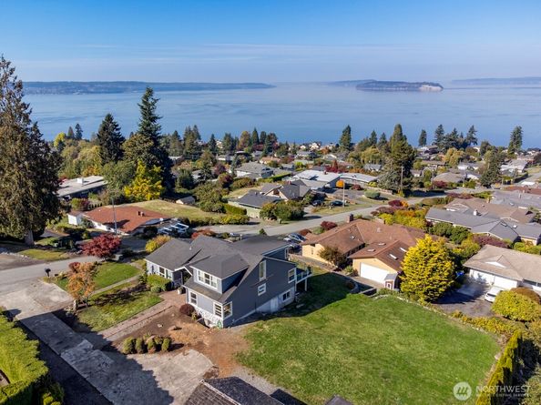 5037 33rd Avenue W, Everett WA 98203