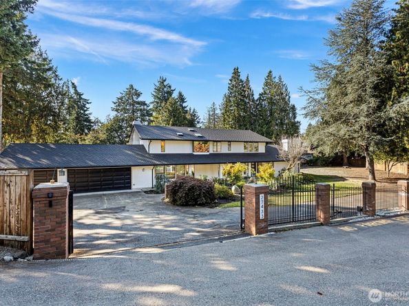 27433 48th Avenue S, Kent WA 98032