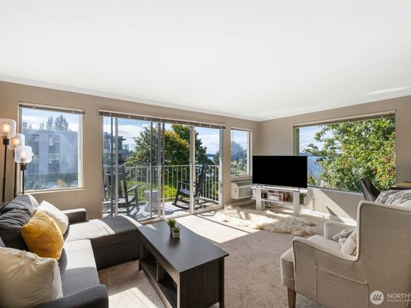 201 2nd Street S 201, Kirkland WA 98033