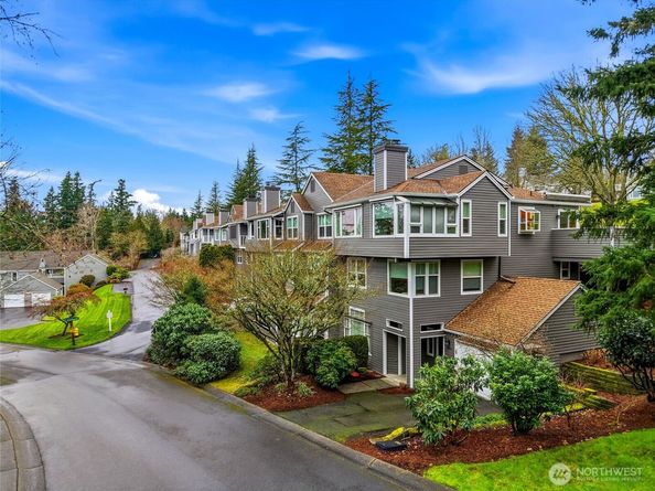 4254 221st Place SE 1088, Issaquah WA 98029