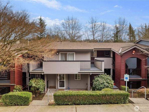 15805 Waynita Way NE D204, Bothell WA 98011
