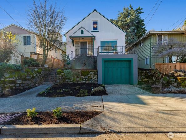 1323 Sturgus Avenue S, Seattle WA 98144