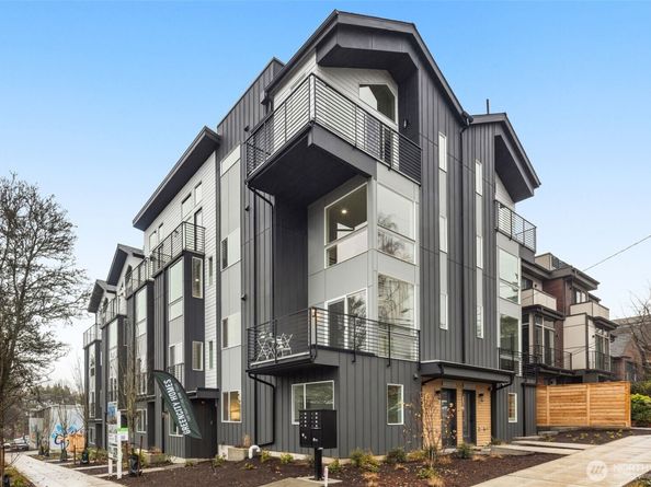 2017 W Bertona Street, Seattle WA 98199