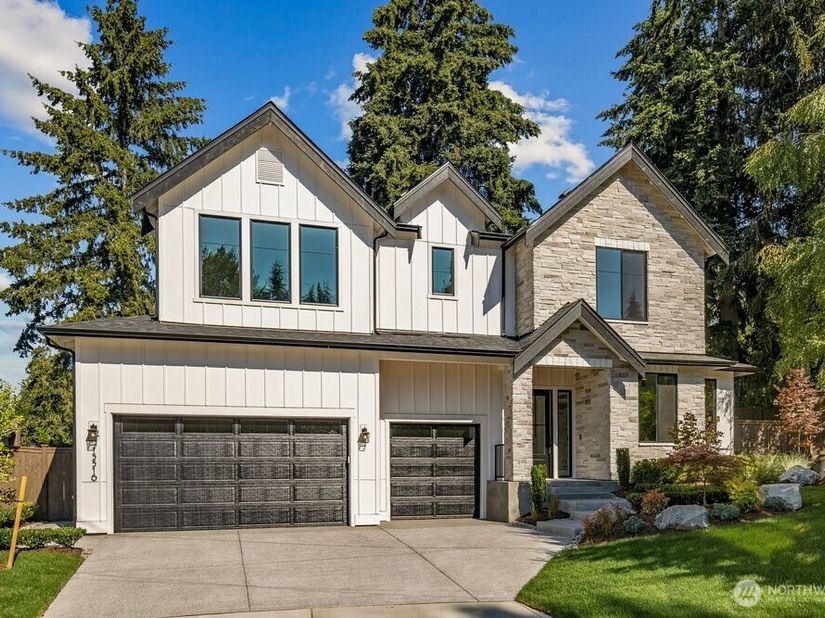 15516 NE 53rd Place, Redmond WA 98052