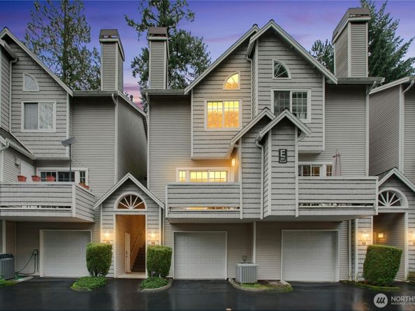 601 12th Avenue NW E4, Issaquah WA 98027