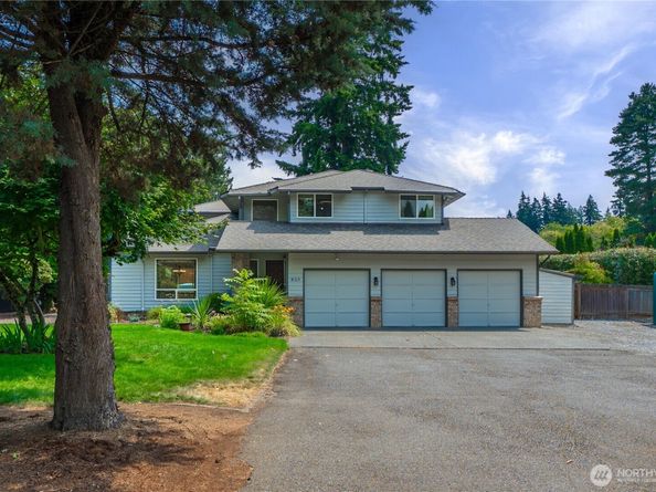 820 Monroe Avenue NE, Renton WA 98056