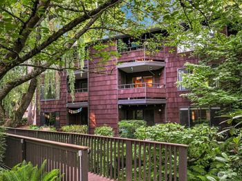 2300 NE 89th Street