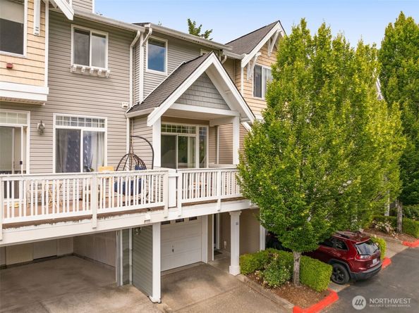 23120 SE Black Nugget Road P2, Issaquah WA 98029
