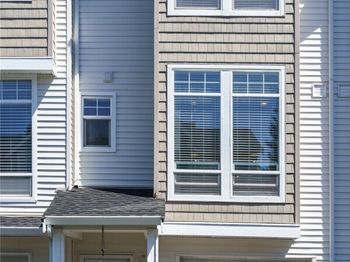 5500 Harbour Pointe Boulevard