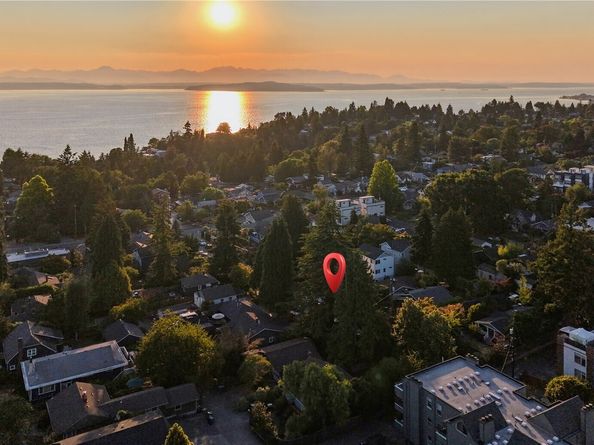 4319 SW Mills Street, Seattle WA 98136