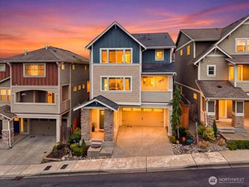 20048 94th Drive NE