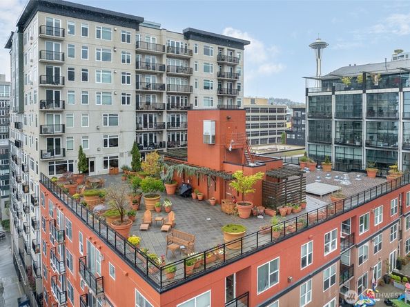 2607 Western Avenue 552, Seattle WA 98121