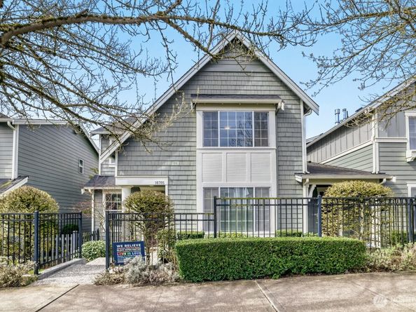 18705 101st Avenue NE 3, Bothell WA 98011