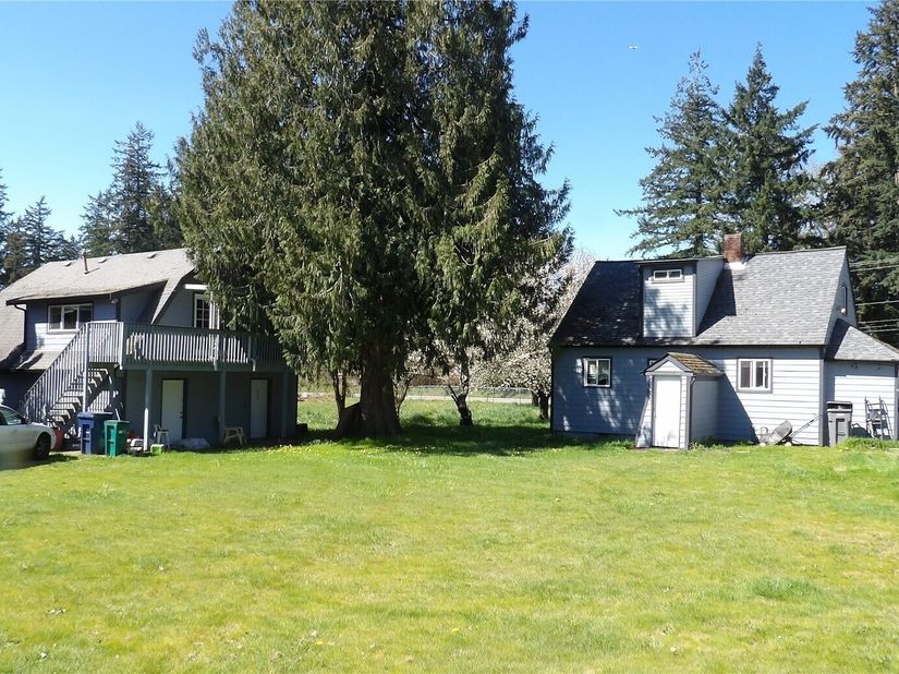 37224 Military Road S, Auburn WA 98001
