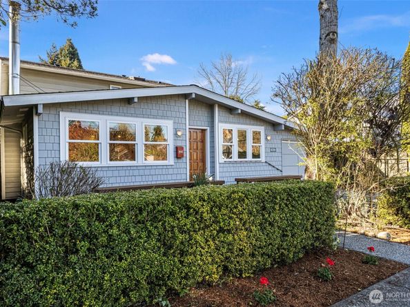 3813 NE 70th Street, Seattle WA 98115