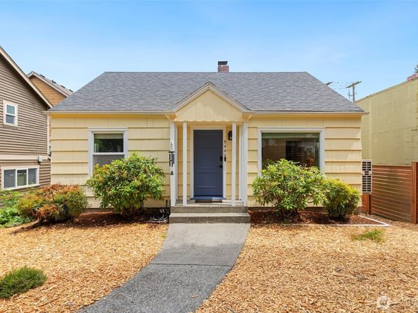 9440 35th Avenue SW, Seattle WA 98126