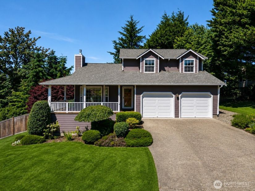 26227 Montera Loop NE, Kingston WA 98346