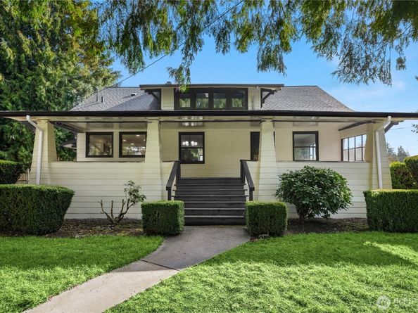 11726 10th Avenue S, Seattle WA 98168