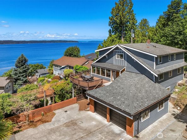 2714 SW 152nd Pl, Burien WA 98166