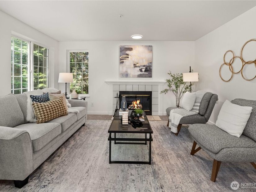 1628 118th Avenue SE F217, Bellevue WA 98005