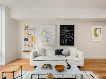 121 Stewart Street