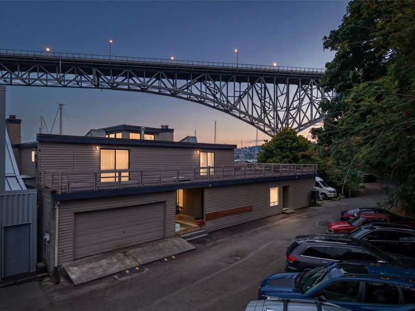 2900 Westlake Avenue N, Seattle WA 98109
