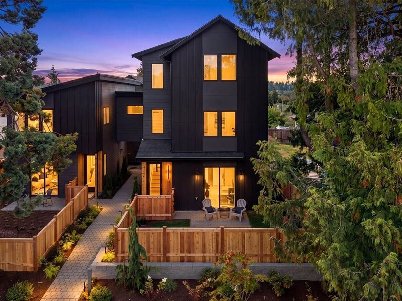 7509 12th Avenue SW, Seattle WA 98106