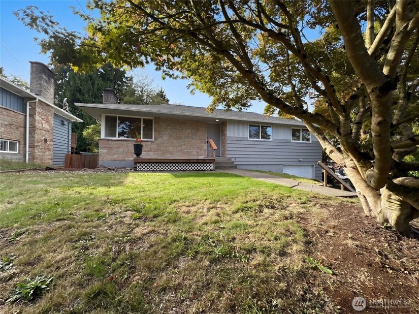 11245 12th Avenue S, Seattle WA 98168