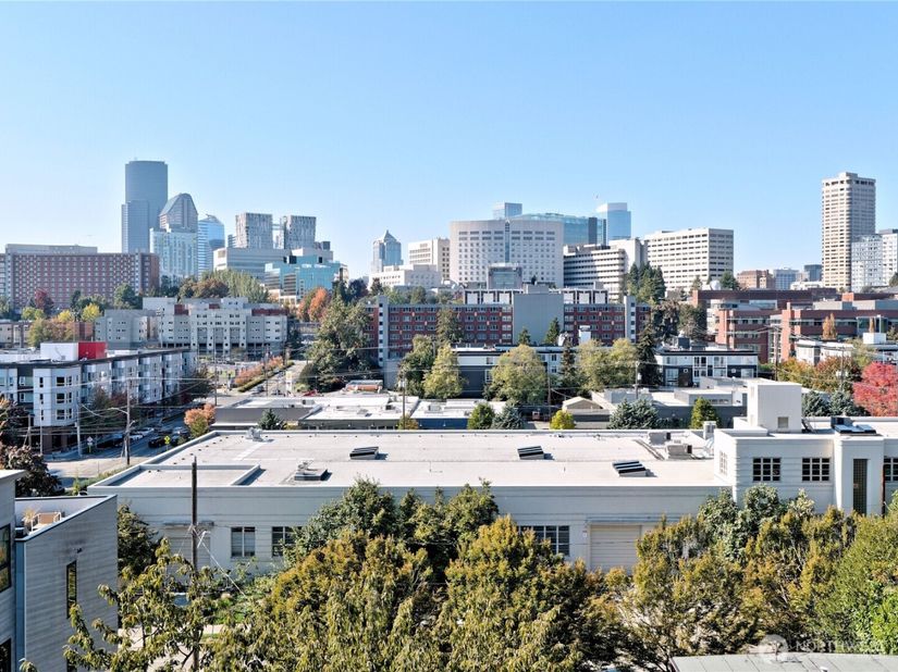 717 15th Avenue D, Seattle WA 98122