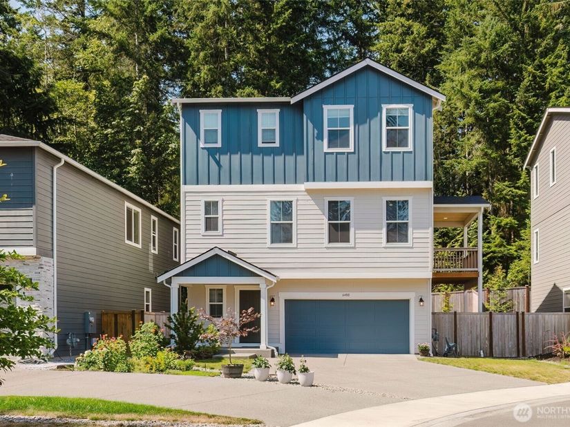 6480 Halyard Circle SE, Port Orchard WA 98367