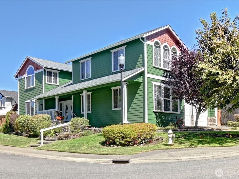 22126 102nd Place SE, Kent WA 98031