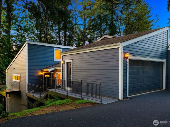 4241 155th Place SE 44, Bellevue WA 98006