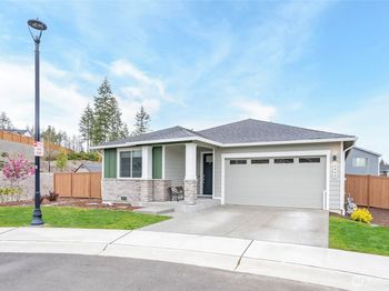3843 SW Sylvia Court