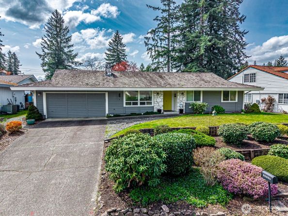 14229 SE 165th Place, Renton WA 98058