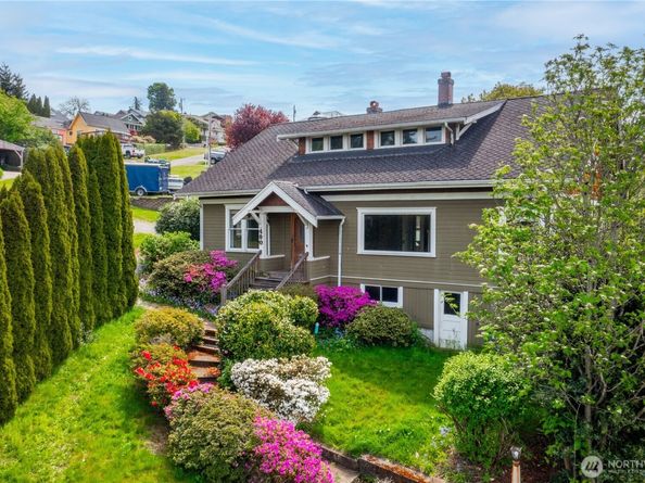 400 Cedar Avenue S, Renton WA 98057