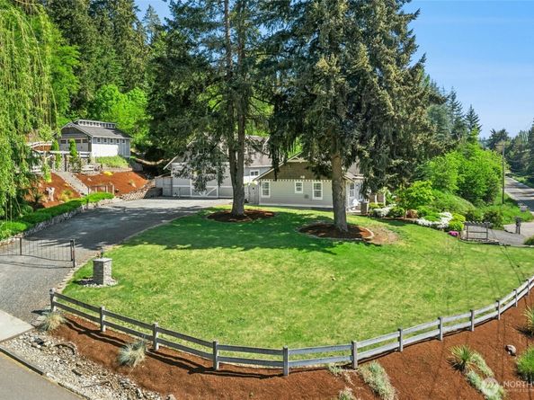 13606 Woodinville Redmond Road NE, Redmond WA 98052