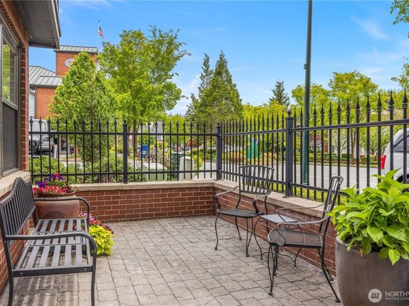 1186 NE Park Drive NE, Issaquah WA 98029