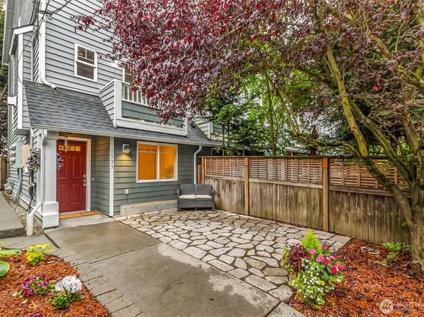 1533 NW 51st Street, Seattle WA 98107