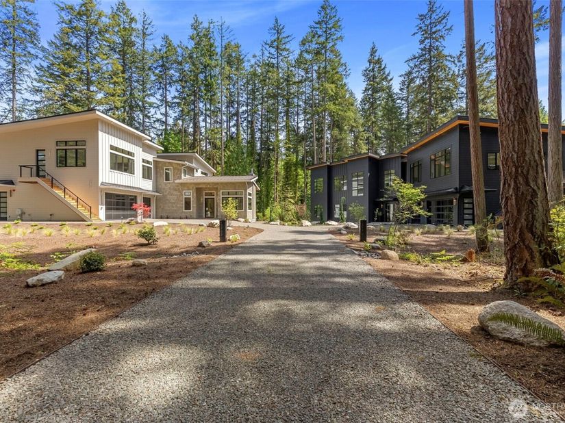 13982 13970 Manzanita Road NE, Bainbridge Island WA 98110